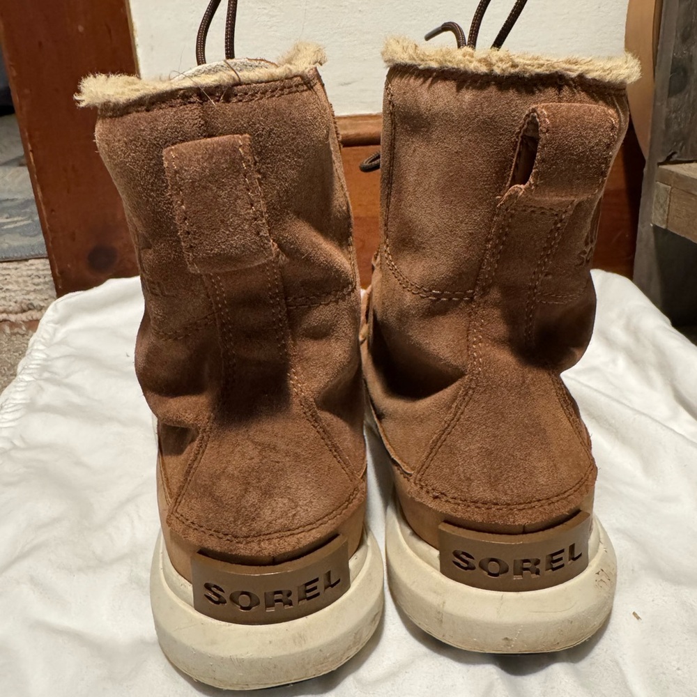Sorel Explorer Boots - Picture 3 of 5